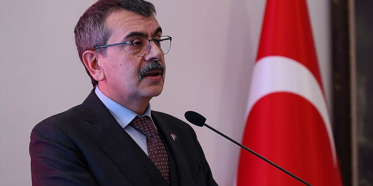 Bakan Yusuf Tekin, Ankara'da Öğretmenlik Meslek Kanunu hakkında detayları açıkladı