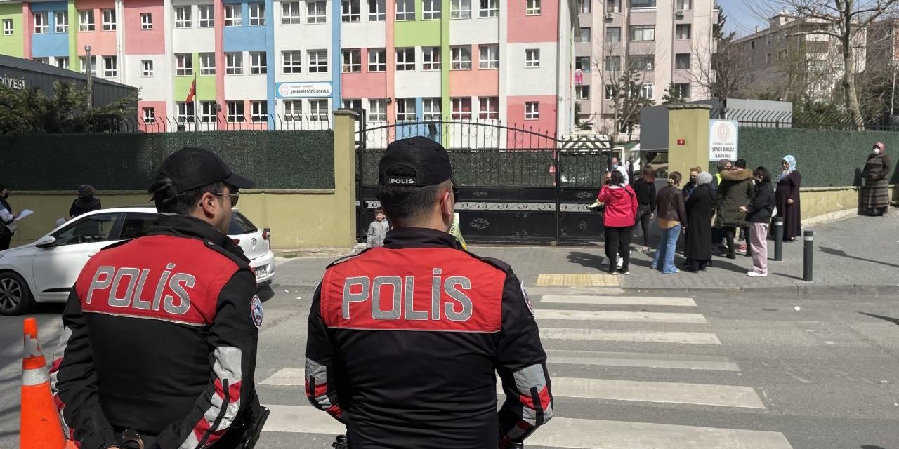 Müdür ile müdür yardımcısı tartışması kanlı bitti: Polis çağrıldı..
