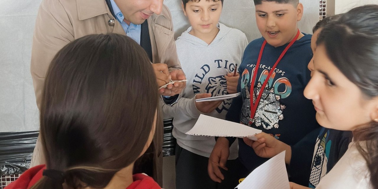 Bakan Yusuf Tekin Okula Sokmadı, Aday Okuldan Çıkmadı