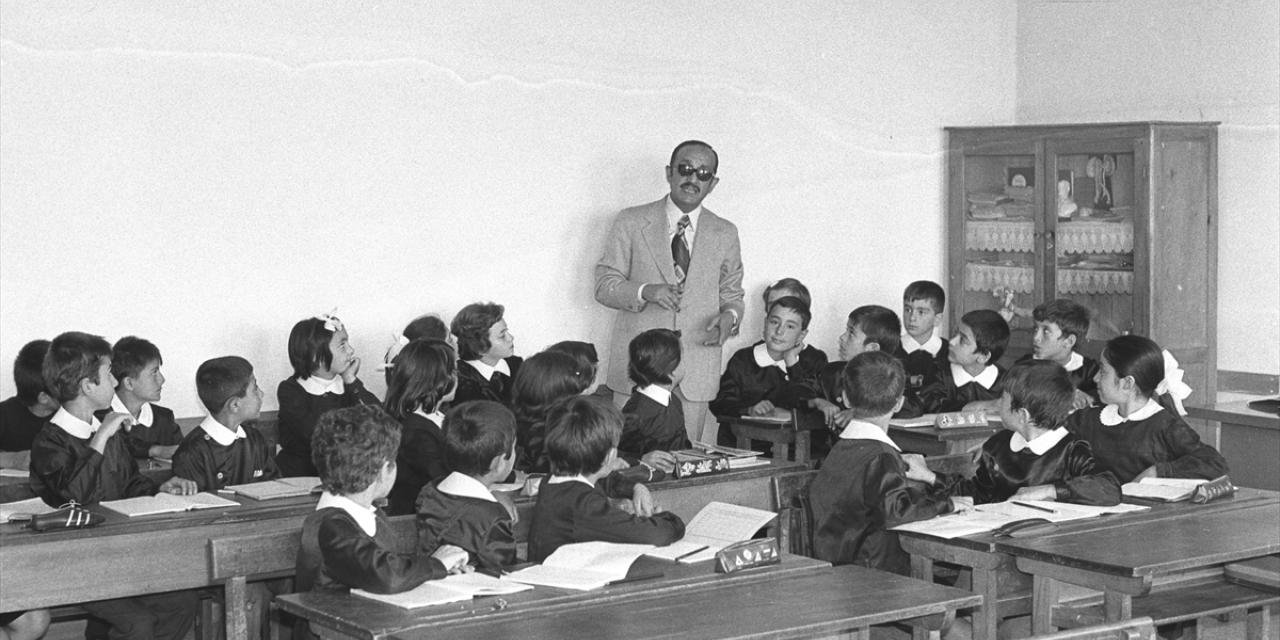 Öğretmenlik Mesleğinin Değeri Düşüyor Mu?