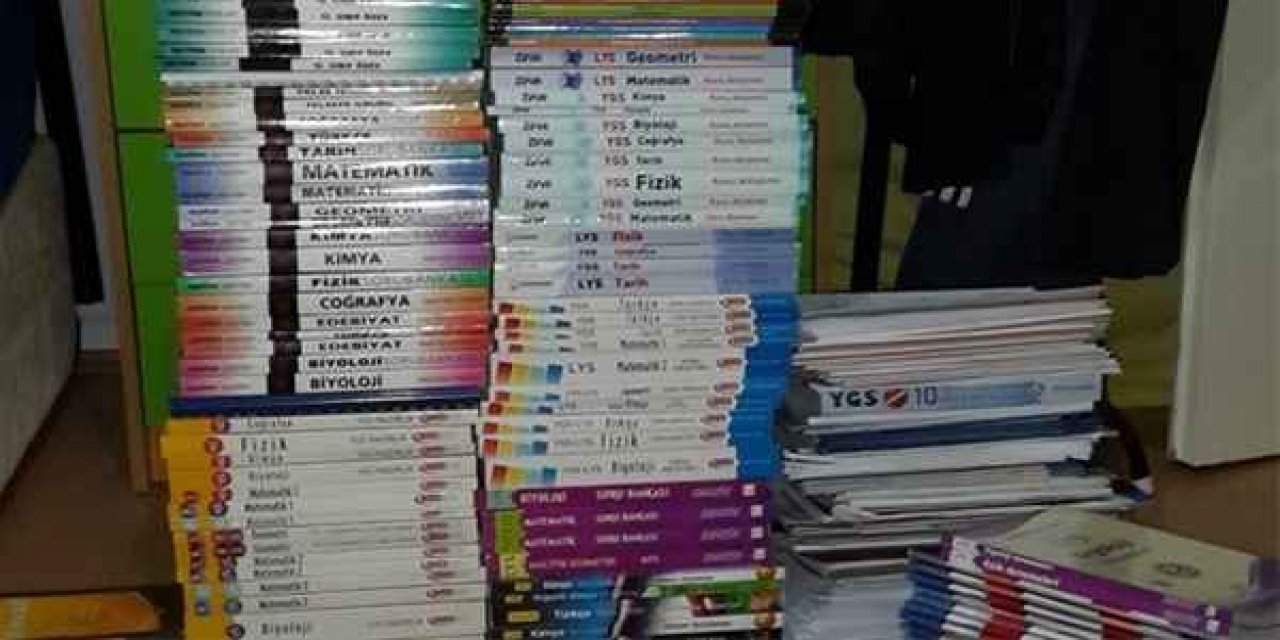 Öğretmenin kaynak kitap aldırması suç mudur?