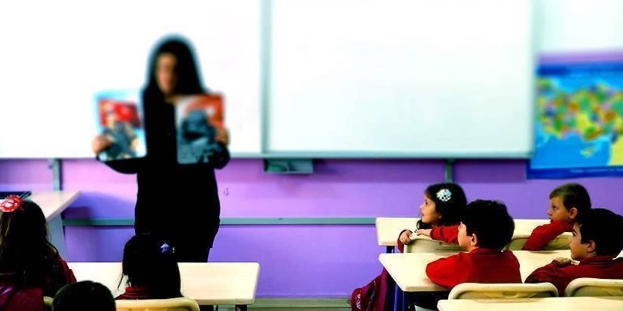 MEB'de Çalışan Ücretli Öğretmen Sayısı Nedir?