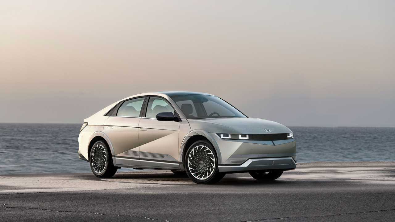 Beklenen araç Türkiye’de satışta! Hyundai IONIQ 5 Advance’ in dikkat çekici özellikleri neler?