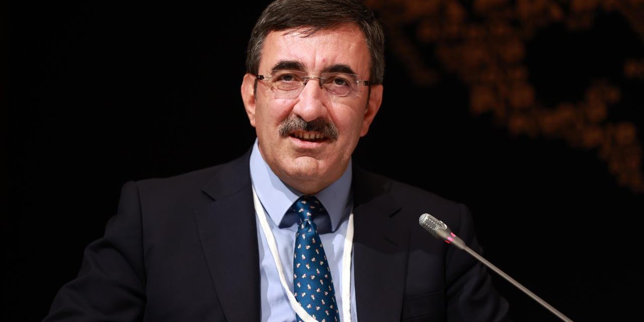 Cumhurbaşkanı Yardımcısı Cevdet Yılmaz, dış ticaret verilerini değerlendirdi.