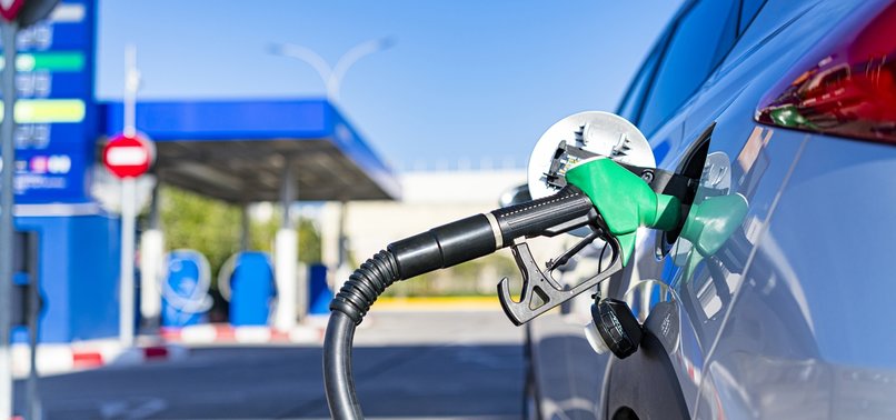 Yeni Haftada Benzine Yeni Zam Geliyor!