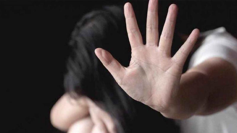 Öğretmen Taciz Soruşturmasından Açığa Alındı