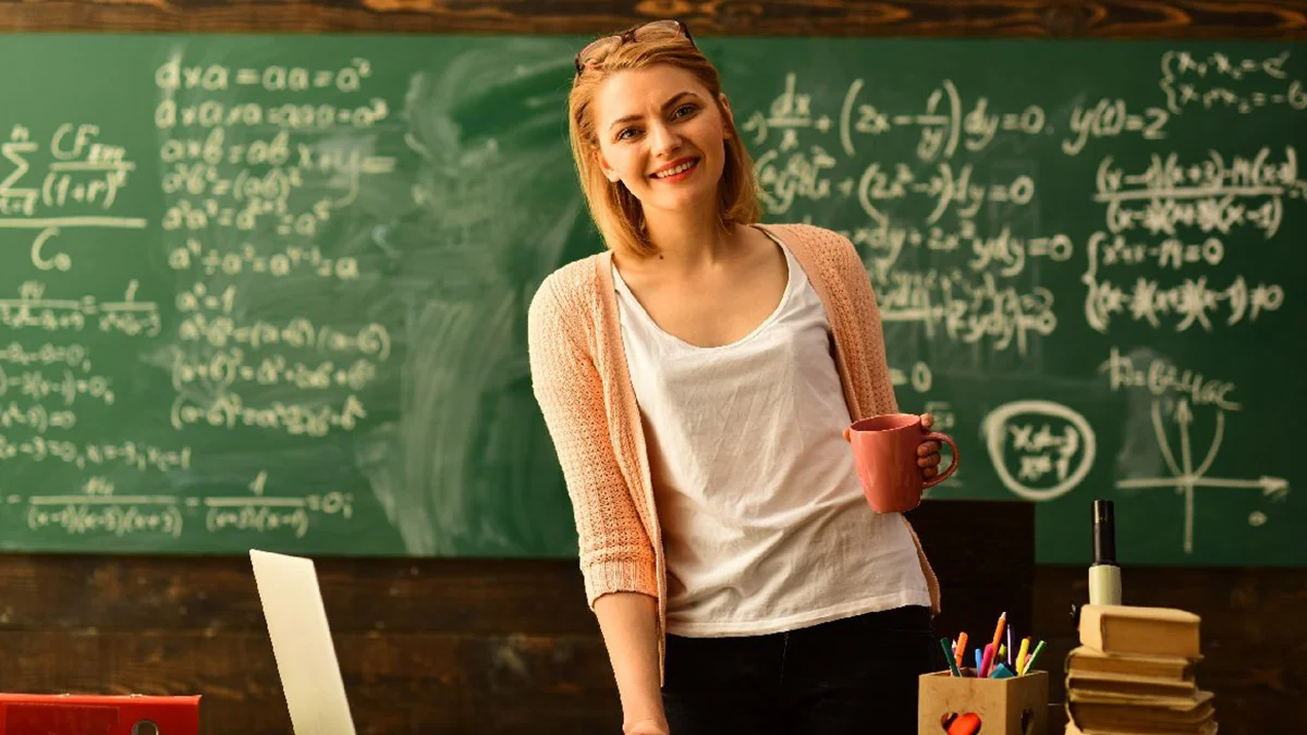 Öğretmenlere Yeni Kariyer Fırsatı: MEB Akademileri İçin Başvuru Süreci Resmen Açıldı