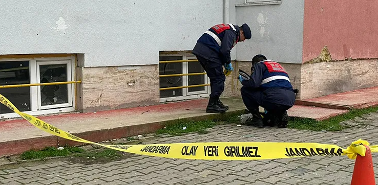 Okul Penceresinden Düşen Öğrenci Hayatını Kaybetti: Soruşturma Başlatıldı