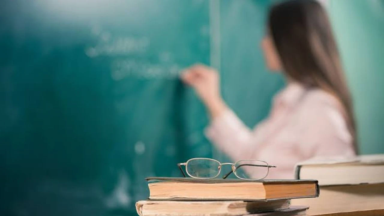 O Gençlere Sınavsız Öğretmen Atama Şansı Bakanlık Duyurdu