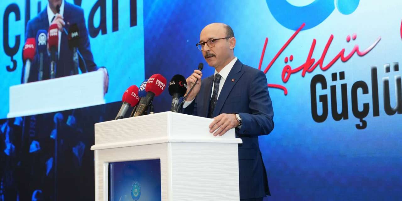 Türk Eğitim-Sen’de Talip Geylan Güven Tazeledi: İşte Yeni Türk Eğitim-Sen Yönetimi Listesi