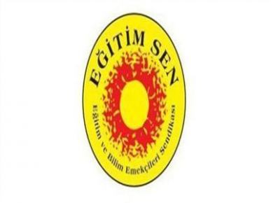 Eğitim Sen ,Başbakan Öğretmenlerin Emeğini Aşağılamaktan Vazgeçmeli