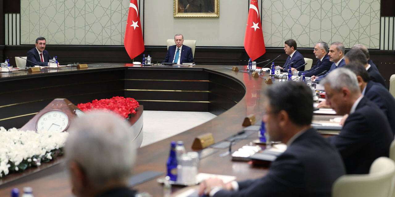 Başkentte Kritik Değişim Sinyali: Kabine, Bakan Yardımcıları ve Genel Müdürler İçin Geniş Revizyon Kapıda