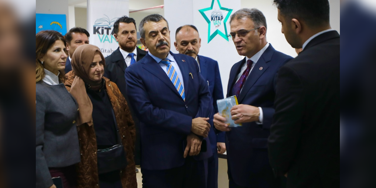 Yusuf Tekin Van Ziyaretinde: Vali Ozan Balcı ile “Kitap Van Projesi” Detaylı İncelendi