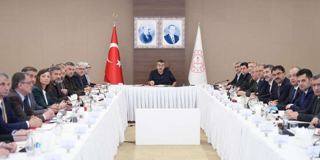 MEB'den Kritik Toplantı: Şanlıurfa ve Kahramanmaraş Okul Saldırıları ve Okul Güvenliği Ele Alındı