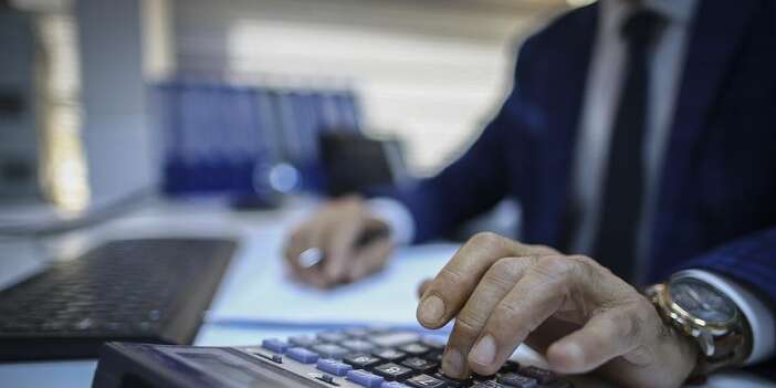 Gözler MEB'de! Binlerce Memura 1 Derece Müjdesi Geliyor mu?"