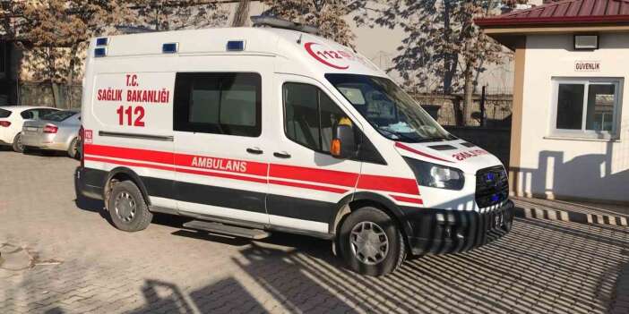 TYT Esnasında Rahatsızlanan Öğrenci Hastaneye Kaldırıldı