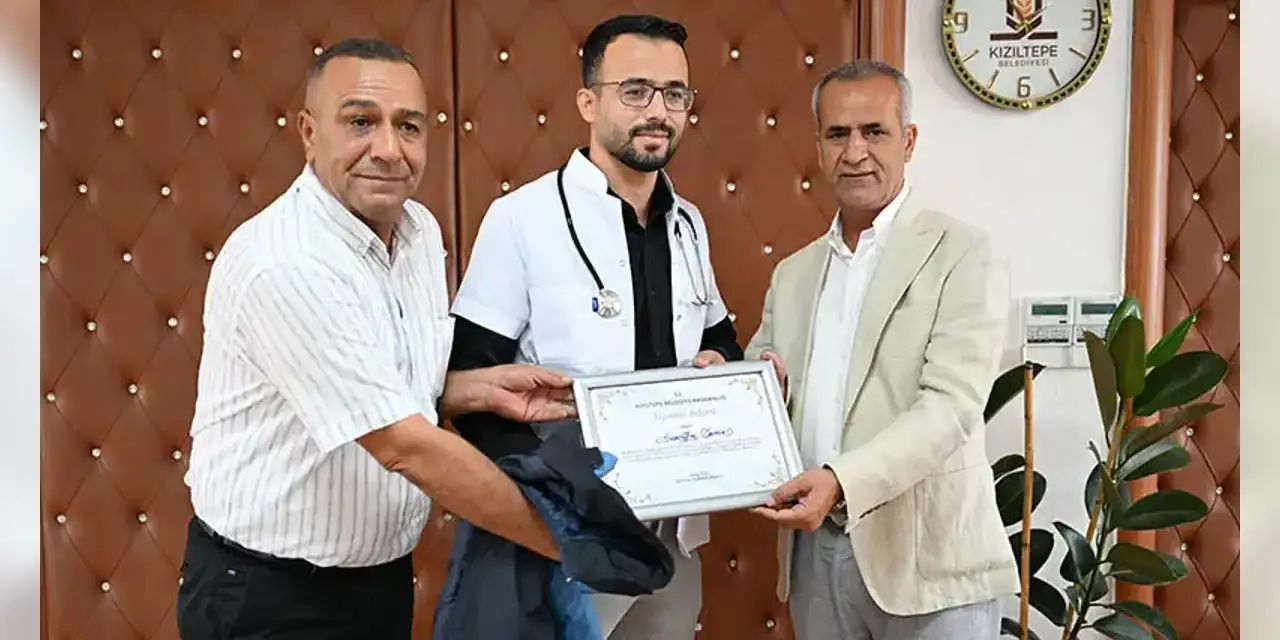 Zabıtayken Tıp Fakültesini Kazandı, Doktor Olarak Atandı