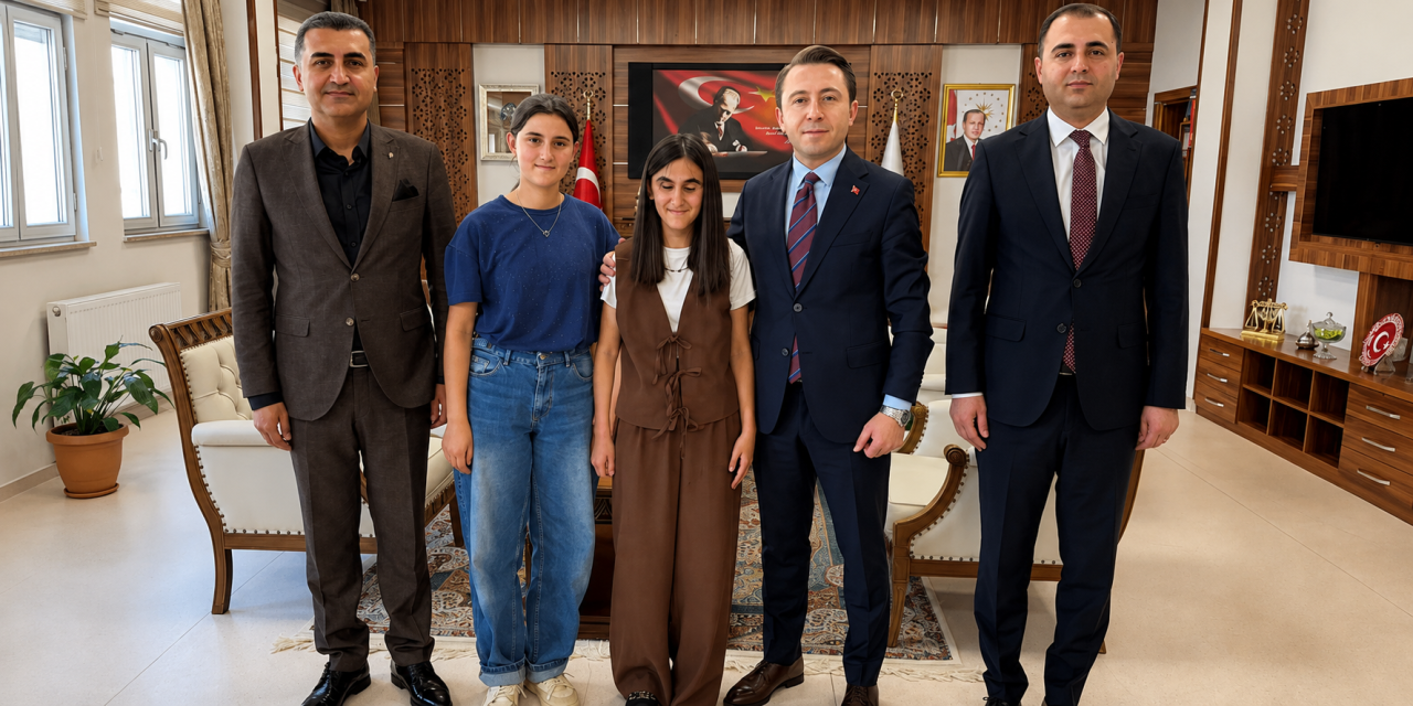 Görme Engelli Genç YKS Derecesi İle Özel Eğitim Öğretmenliği Bölümünü Kazandı