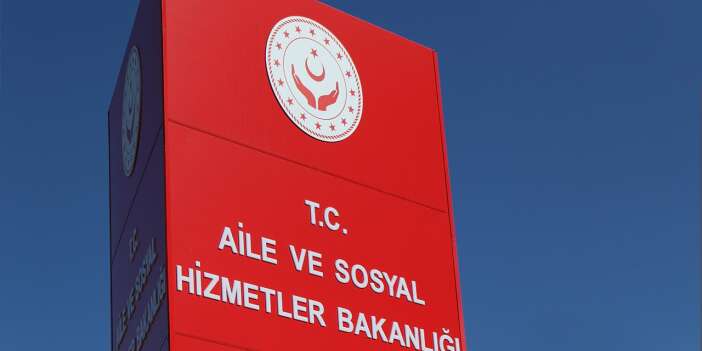 Bakanlık Düğmeye Bastı: İhtiyaç Sahibi Öğrencilere 2 Milyar Liralık Dev Kaynak!