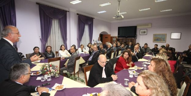 Kimileri öğretmen olmuş ama kendini satmaya hazır!