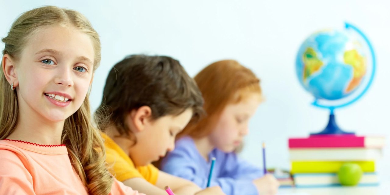 MEB bayram öncesi öğrencilere kıyafet ve ayakkabı yardımı yapacak