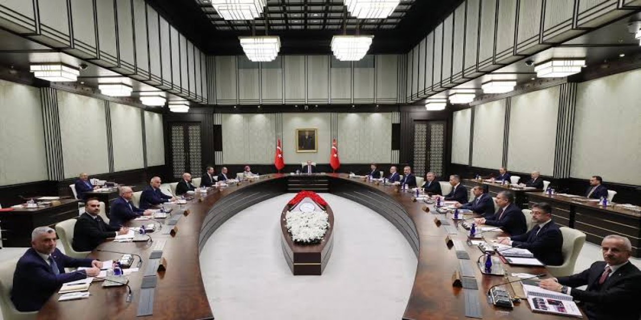 Pazartesi günü kabine toplantısı yapılacak mı?