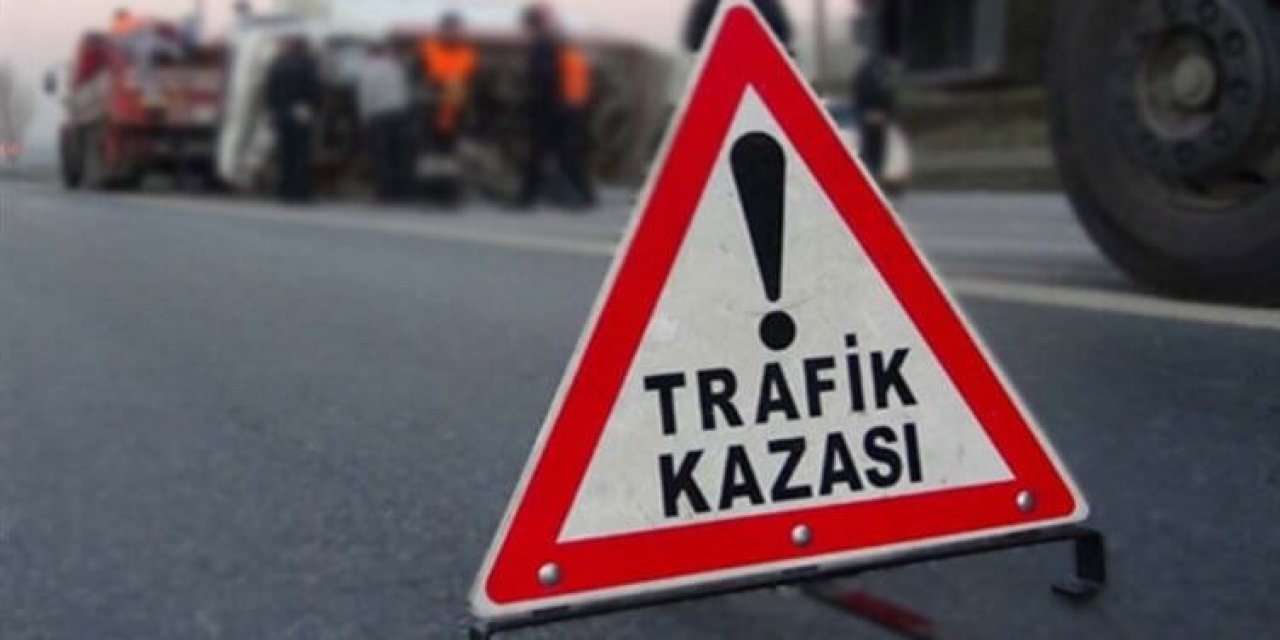 Öğretmenleri taşıyan servis kaza yaptı: 5 öğretmen yaralı
