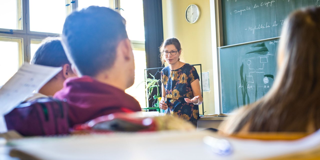 Almanya 50 Sözleşmeli Türk Öğretmen Alımı Yapacak