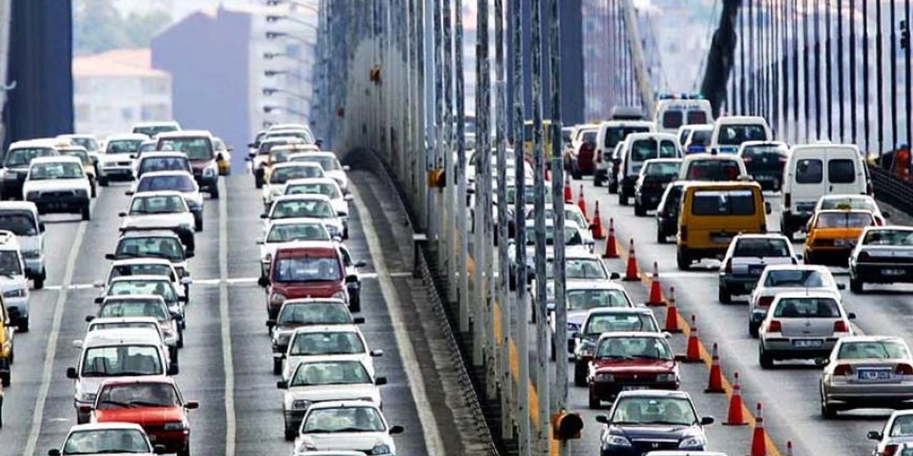 Deprem sebebiyle İstanbul'dan kaçanlar çocuklarını o illerdeki okullara gönderiyor