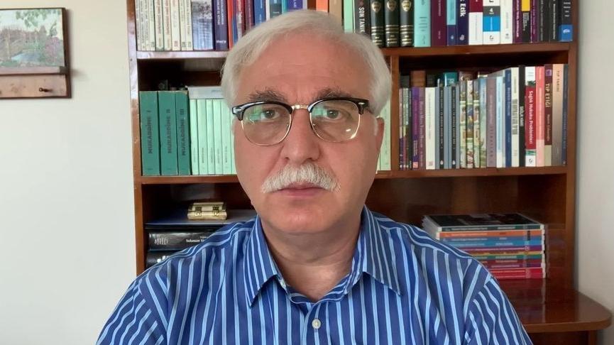 Bilim kurulu üyesinden sömestr uyarısı geldi!
