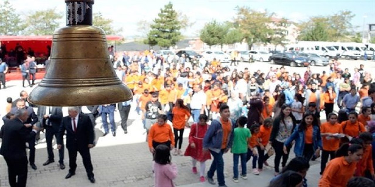 Yüz Binlerce Öğrenci Kurban Bayramından Sonra Okula Gelmeyecek