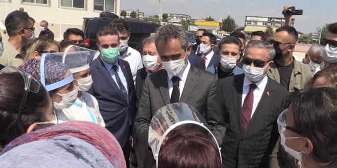 Bakan Mahmut Özer Önümüzdeki günlerde mesleki eğitim ile ilgili paket açıklayacağız'