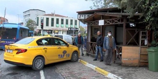 Takside unutulan, 1 milyon 800 bin lirayı sahibine teslim etti