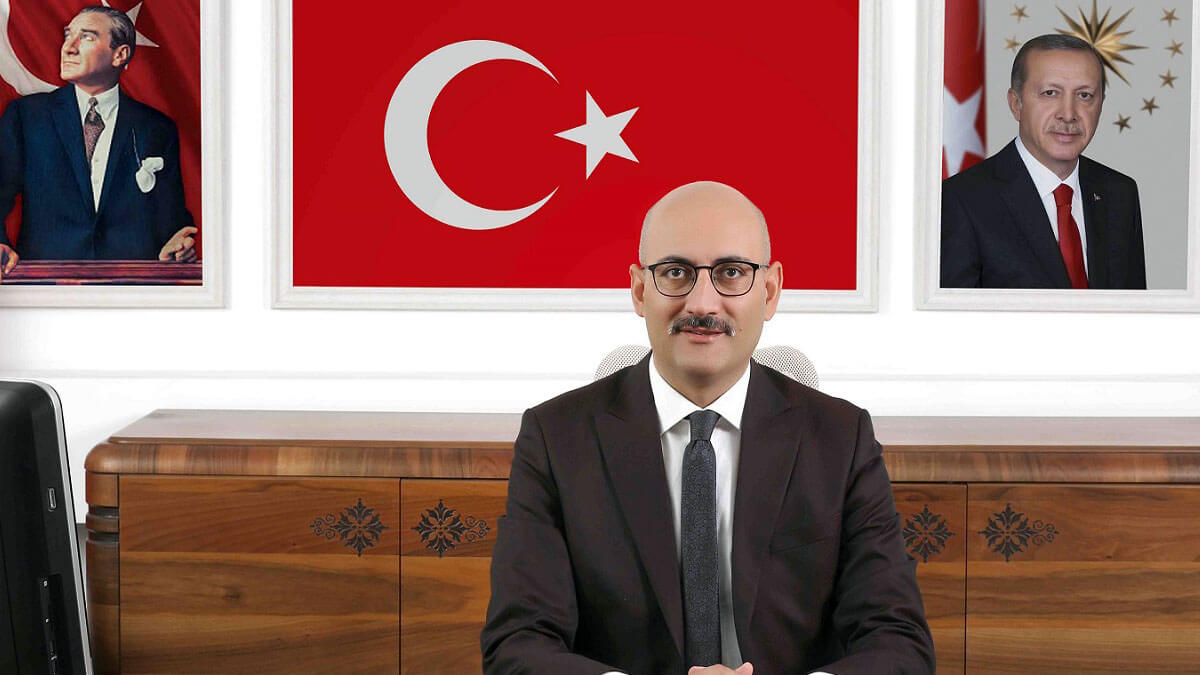 İpekyolu Belediyesinden okullara kütüphane desteği
