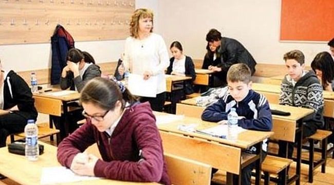 Sözleşmeli ve ücretli öğretmenlere kadro iddiası