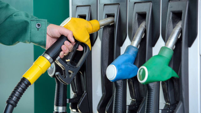 Benzin ve motorine büyük indirim geliyor