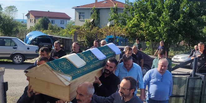 Dağa tırmanırken fenalaşan öğretmen hayatını kaybetti