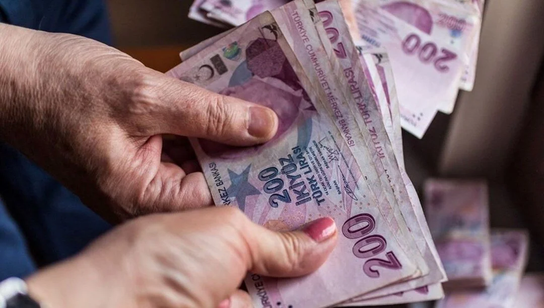 2025 Yılı Emekli Maaşları Enflasyon Beklentisine Göre Ne Kadar Olacak?