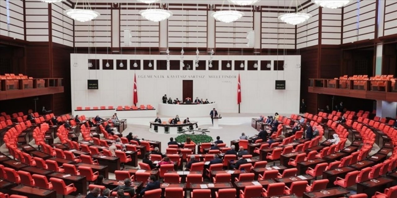 Emeklilere 5 bin lira ödeme önergesi meclise sunulacak!
