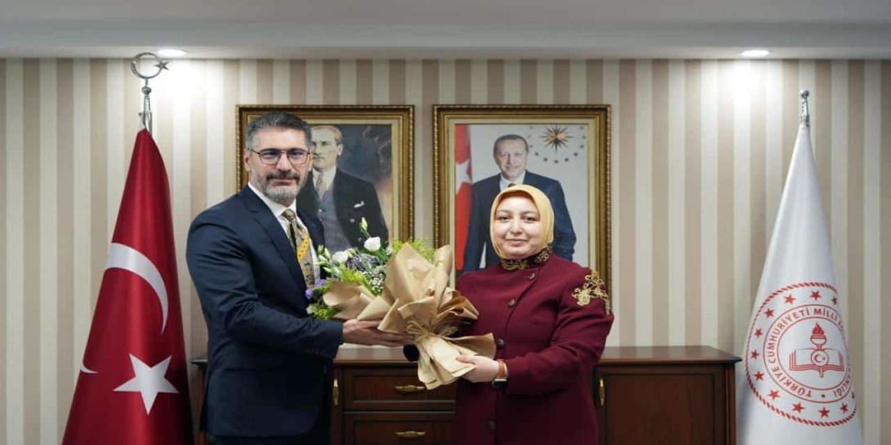 MEB Avrupa Birliği ve Dış İlişkiler Genel Müdürlüğü'nde Devir Teslim Töreni Gerçekleştirildi