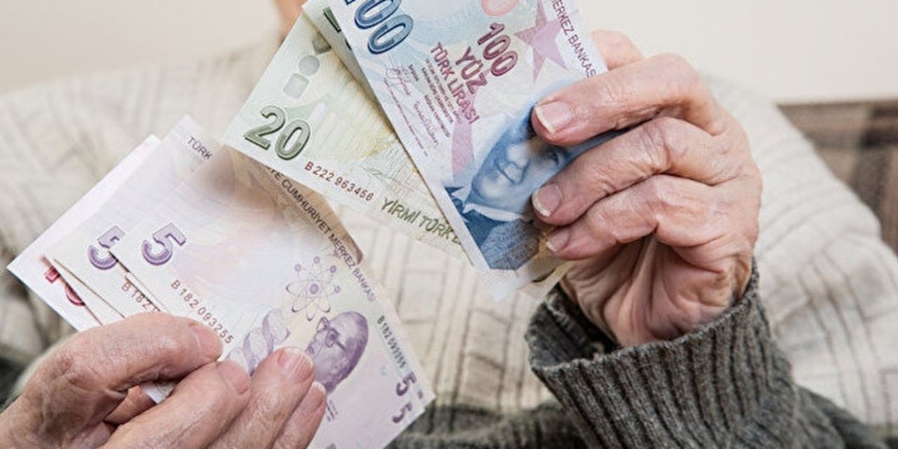 Ev Hanımlarına Emeklilik Mi Geliyor?