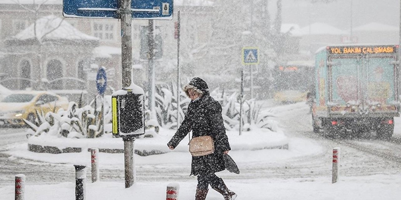 Meteoroloji'den 3 il için kar yağışı uyarısı! Okullar tatil edilecek mi?