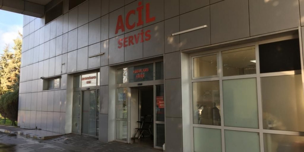 2 lise öğrencisi kusma şikayetiyle hastaneye kaldırıldı
