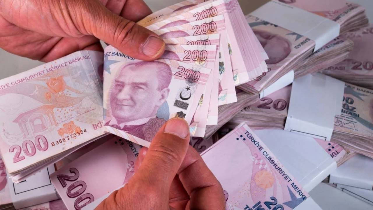 En Yüksek Mevduat Faizi Veren Banka: 2 Milyon TL'nin Aylık Getirisi Ne Kadar?