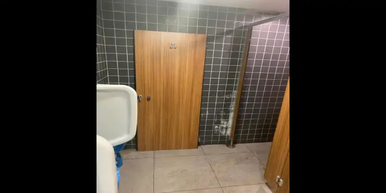 İl Milli Eğitim Müdürlüğü Tuvaleti Böyleyse Okulların Hali Ne Olur?