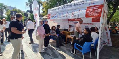 Manisa Milli Eğitim Müdürlüğü YKS Mobil Tercih Danışma Noktaları Kuruldu
