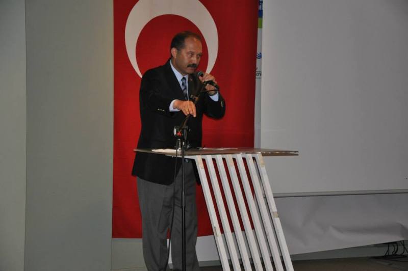 Demir: Okullar bilim yuvası olmaktan çıktı ve medreseye dönüştü