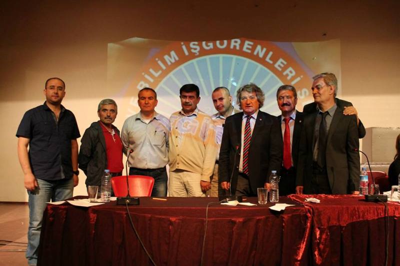 Demir: Okullar bilim yuvası olmaktan çıktı ve medreseye dönüştü