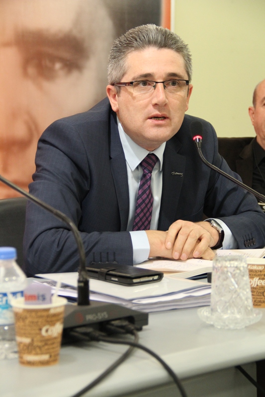 Nitelikli eğitim için öğretmene yatırım