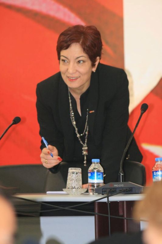 Nitelikli eğitim için öğretmene yatırım